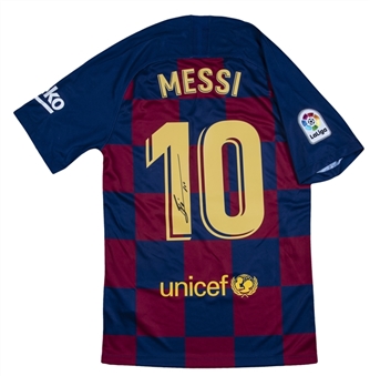 Lionel Messi Signed FC Barcelona Jersey (Icons)